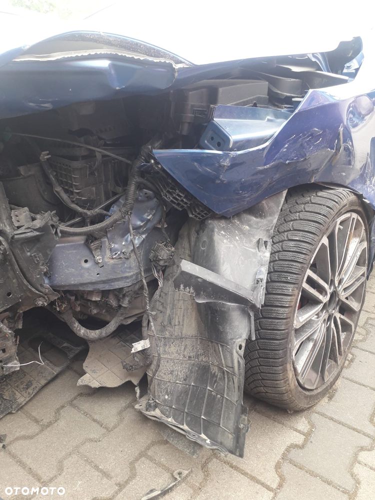 Kia ProCeed 1.6 T-GDI GT DCT - 23