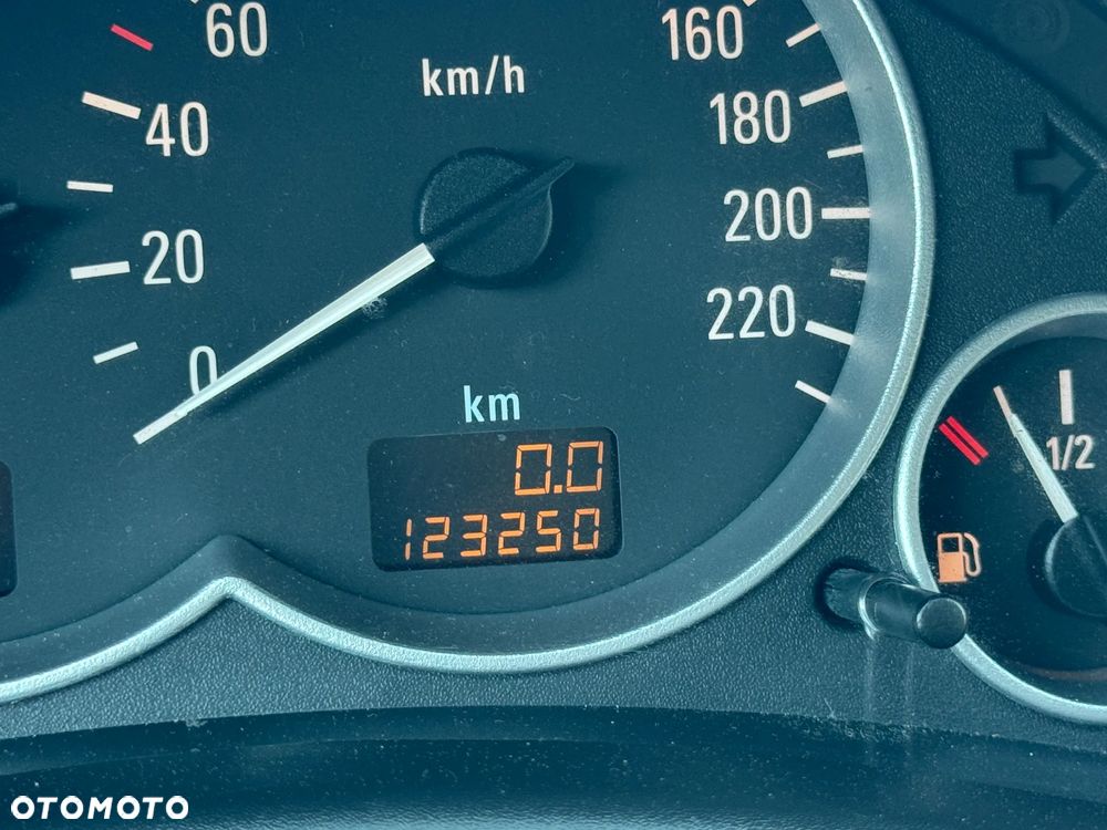 Opel Corsa 1.2 16V Enjoy Easytronic - 21
