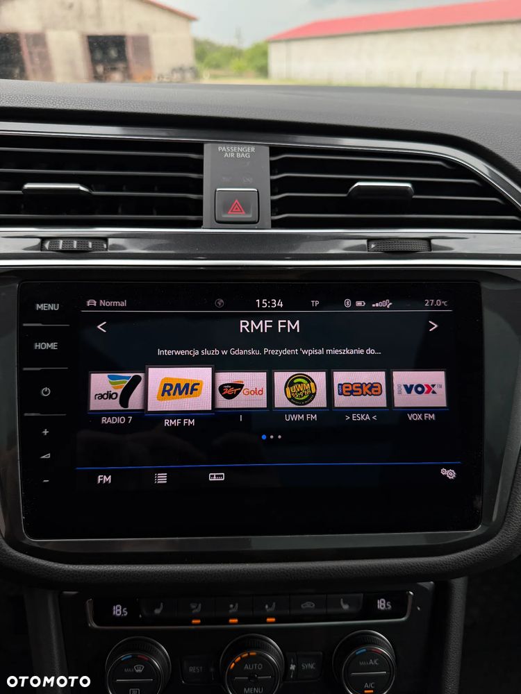 Volkswagen Tiguan - 12