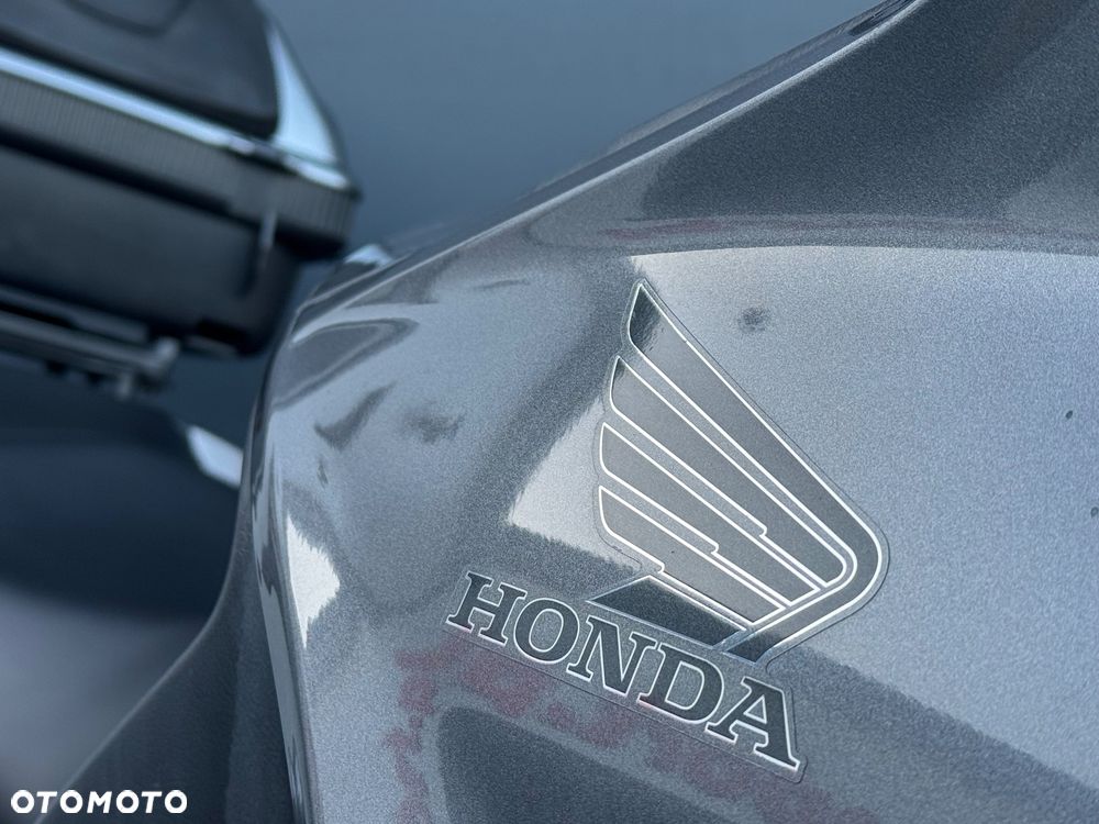 Honda Deauville - 13