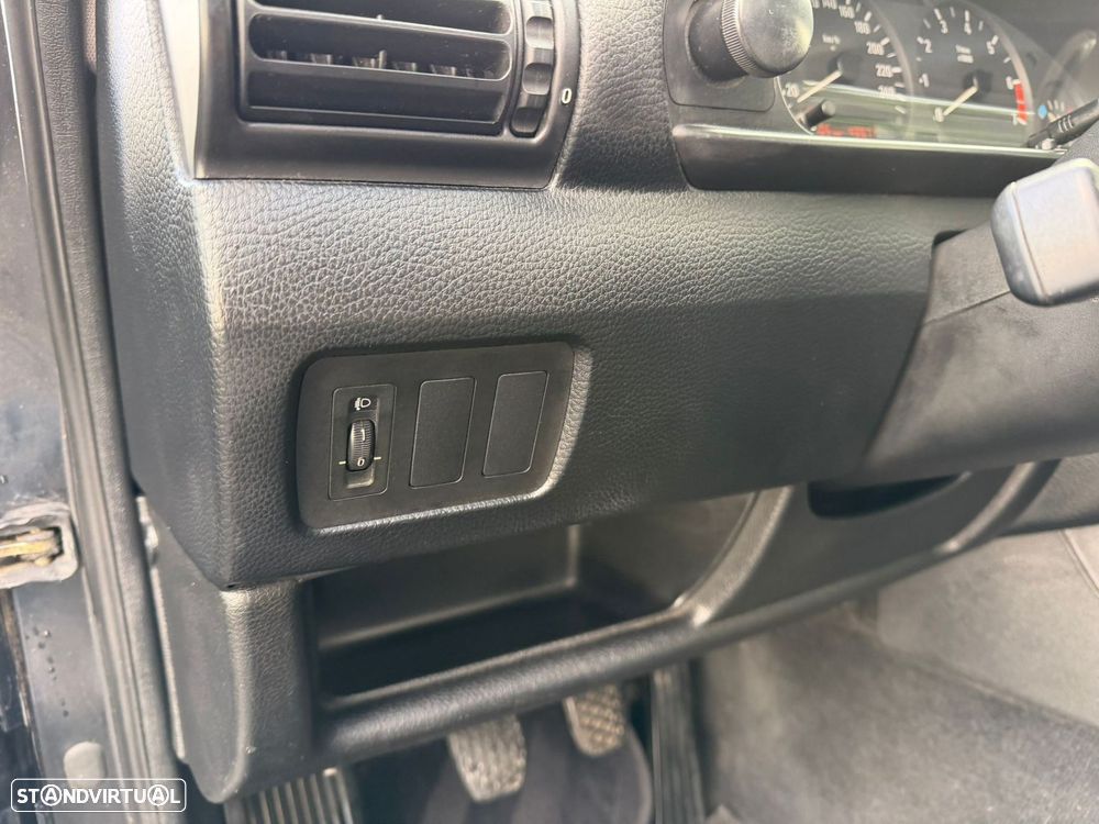 BMW 316 i Compact - 26