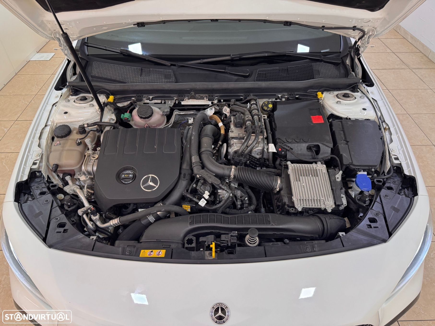 Mercedes-Benz A 250 e AMG Line - 3
