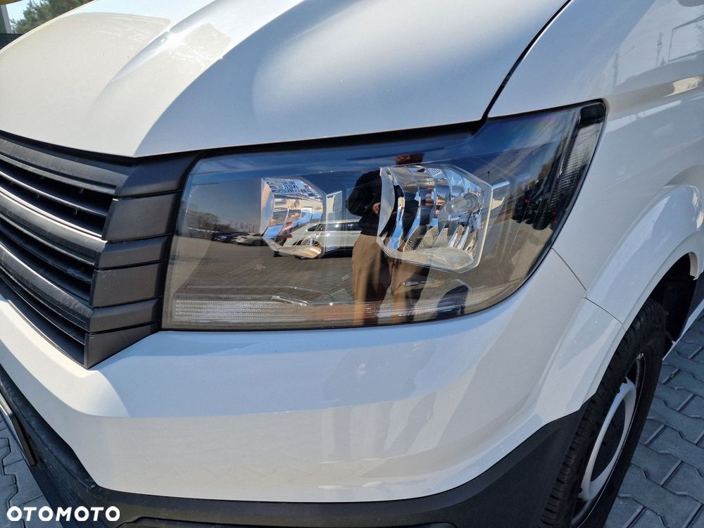 Volkswagen Crafter - 11