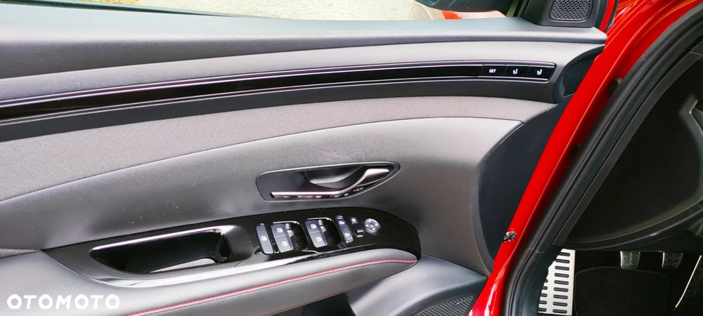 Hyundai Tucson 1.6 T-GDi 48V-Hybrid 2WD N Line - 24