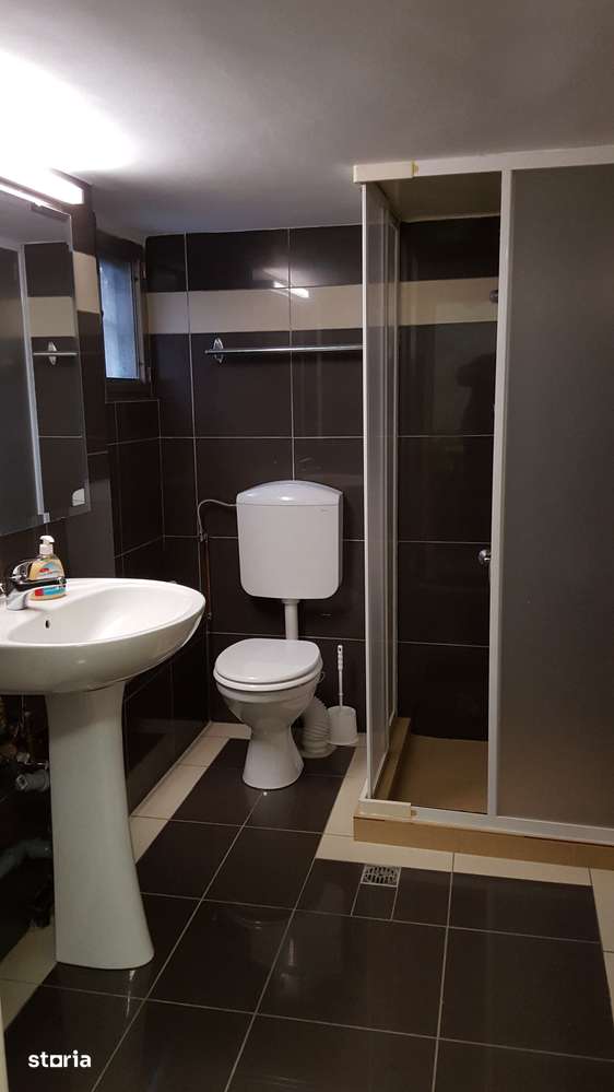 Apartament 3 camere la parter langa Parcul Sub Arini strada Rennes — fotografia 3