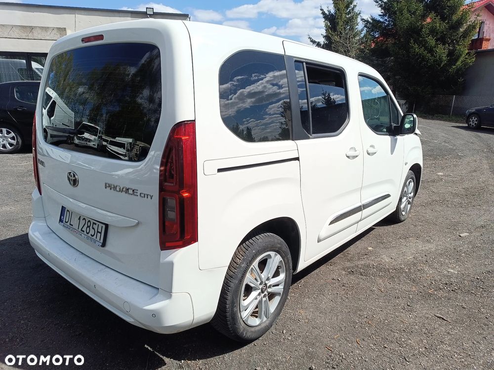 Toyota Proace City Verso 1.5 D-4D Business - 4