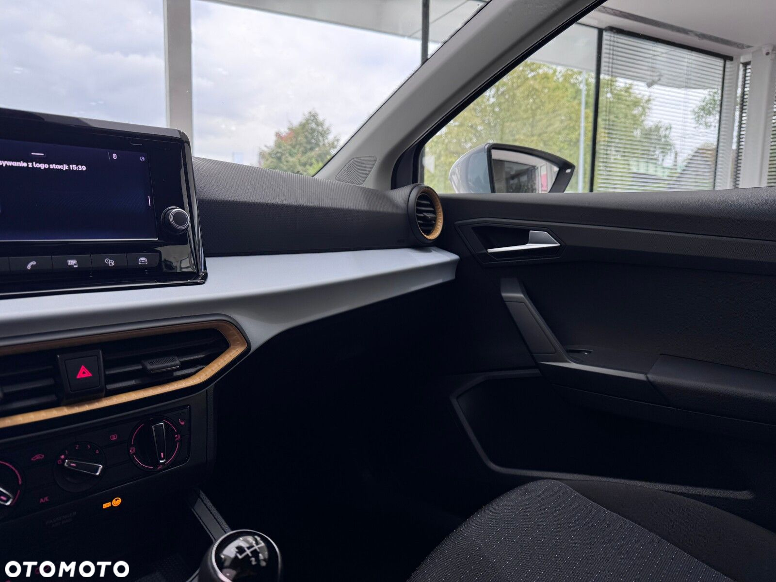 Seat Ibiza 1.0 TSI Style S&S - 25