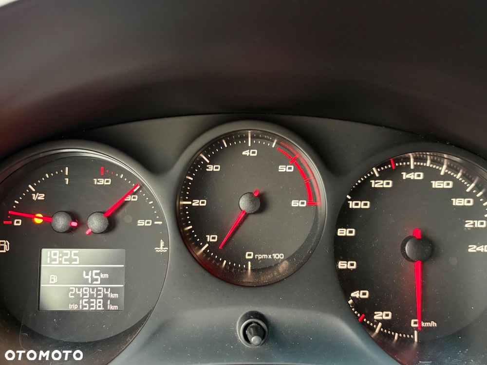 Seat Leon 1.6 TDI DPF Style - 7