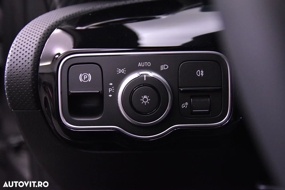 Mercedes-Benz A 180 - 16
