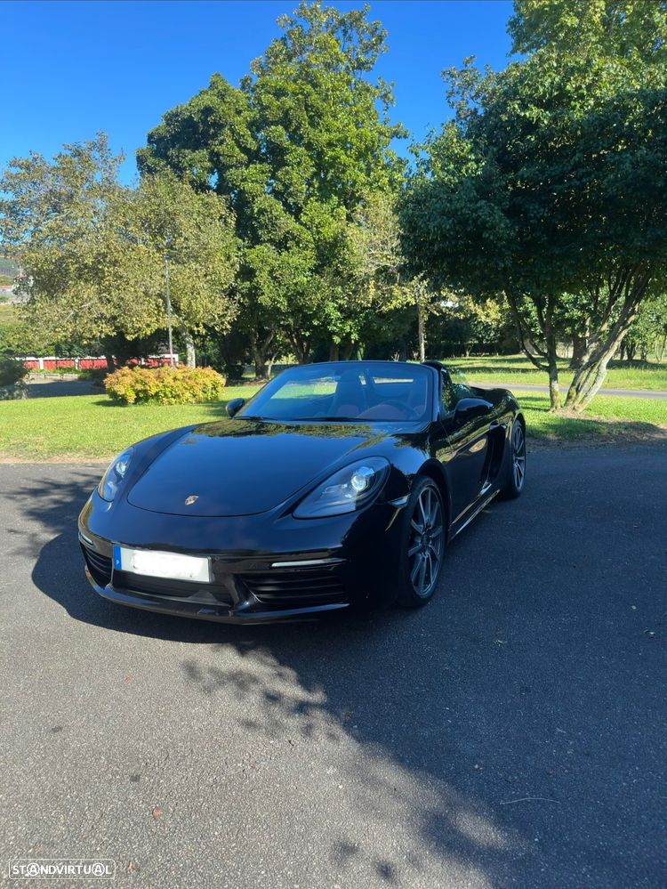 Porsche 718 Boxster - 1