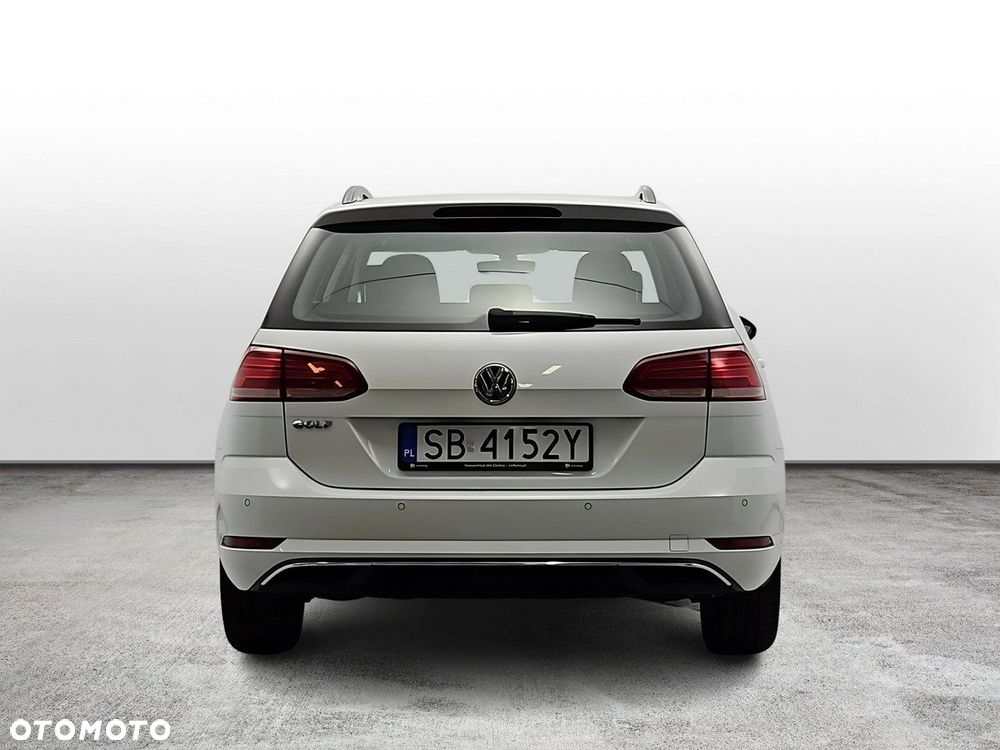 Volkswagen Golf - 4
