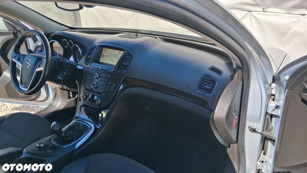 Opel Insignia 1.6 Turbo Cosmo - 16
