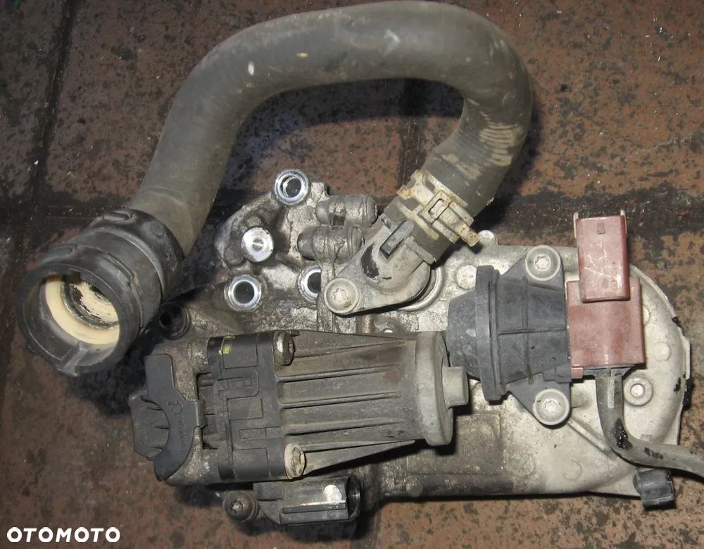 zawór EGR chłodnica spalin 1.3 CDTI CORSA D COMBO