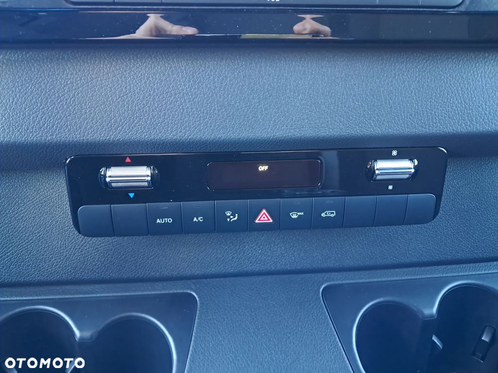 Mercedes-Benz SPRINTER - 27