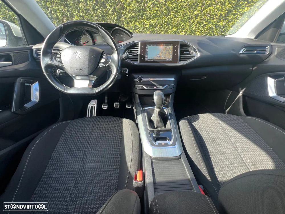 Peugeot 308 PureTech 110 Stop & Start Allure - 8