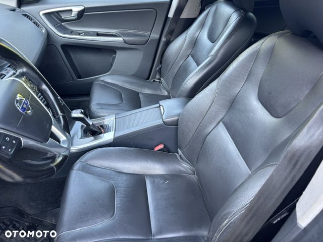 Volvo XC 60 D3 Linje Inscription - 13