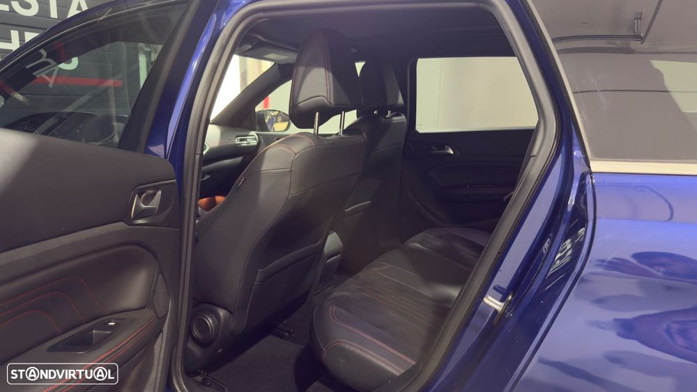 Peugeot 308 SW BlueHDi 180 EAT6 GT - 15