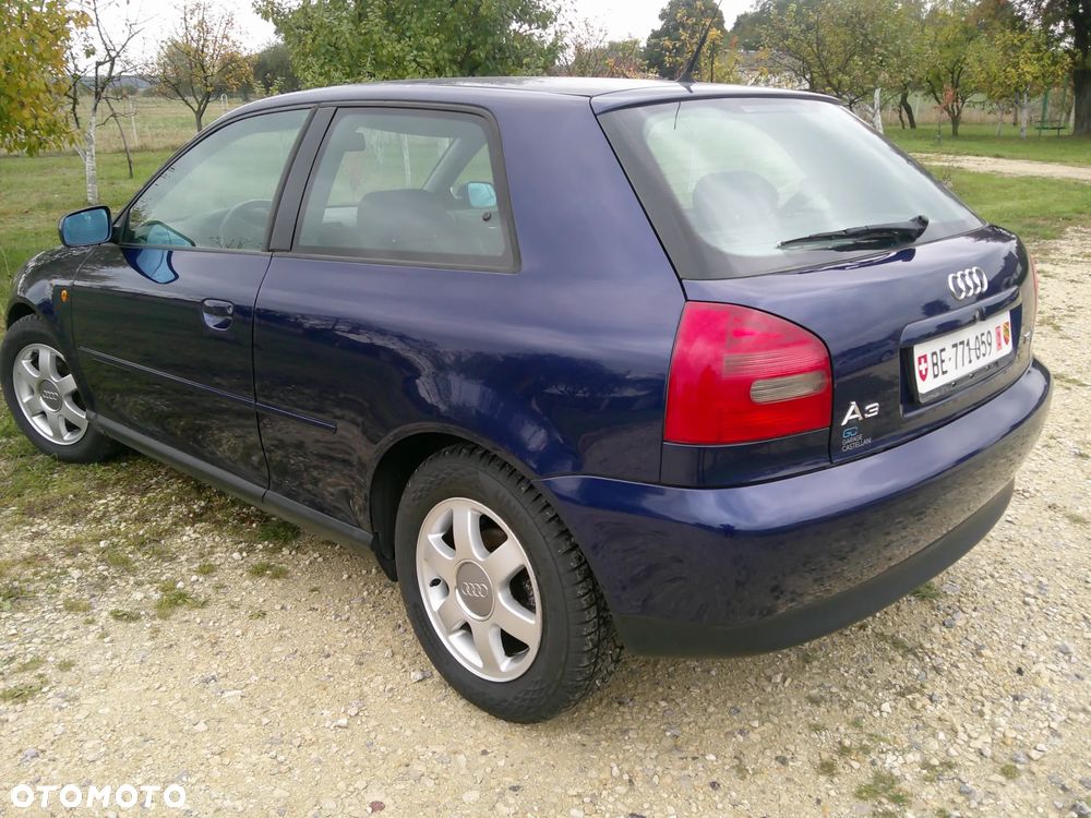 Audi A3 1.8T Ambiente - 3