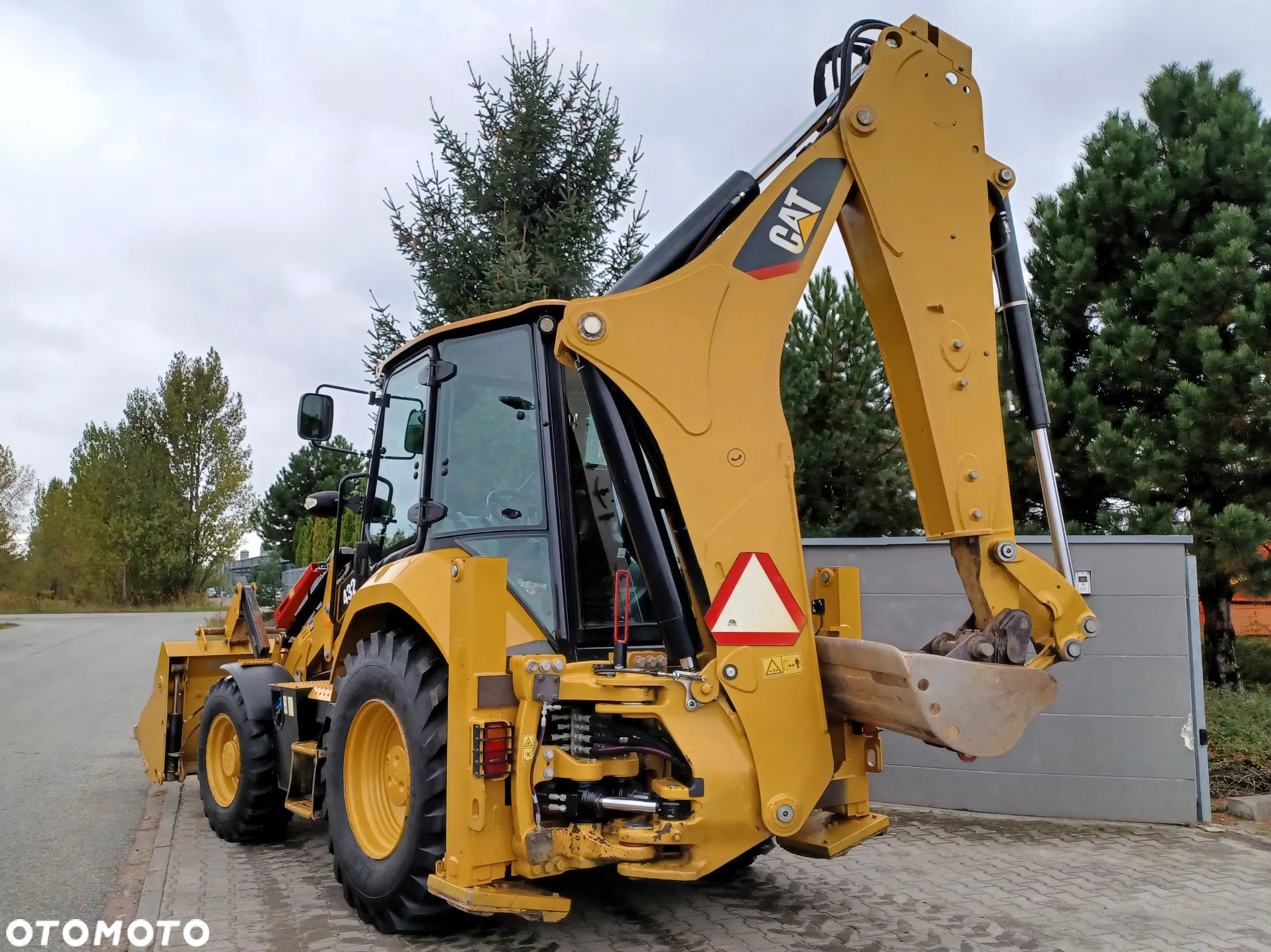 Caterpillar 432 F2 - 4