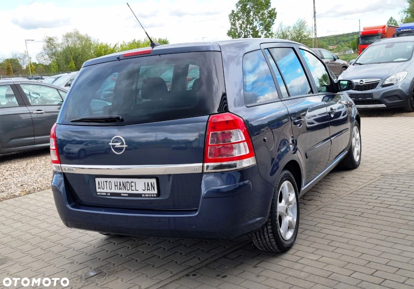 Opel Zafira - 3