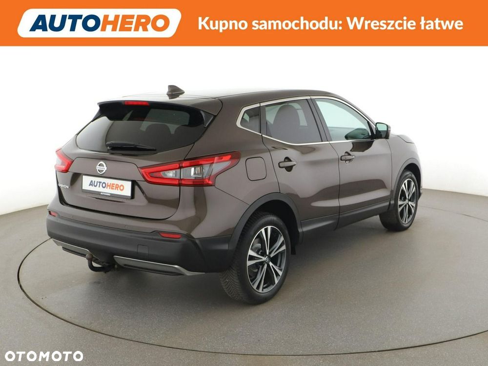 Nissan Qashqai 1.3 DIG-T N-Connecta - 8