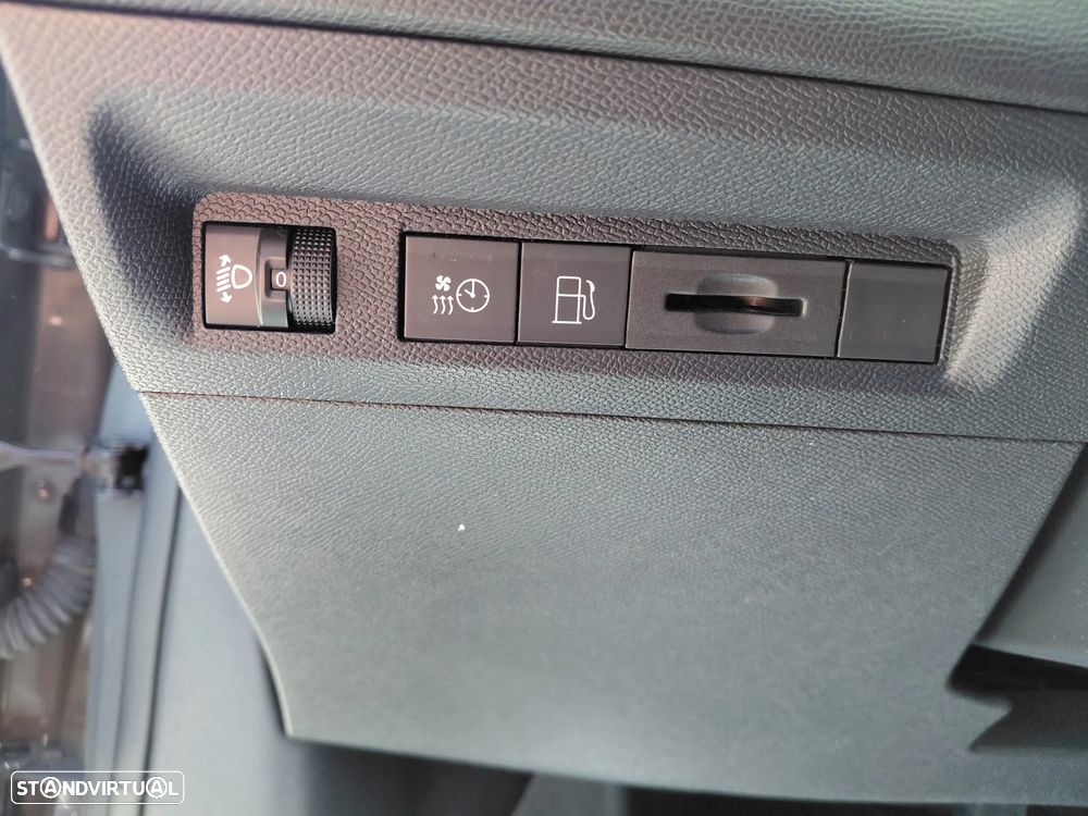 Peugeot 308 SW 1.6 Hybrid Allure Pack e-EAT8 - 7
