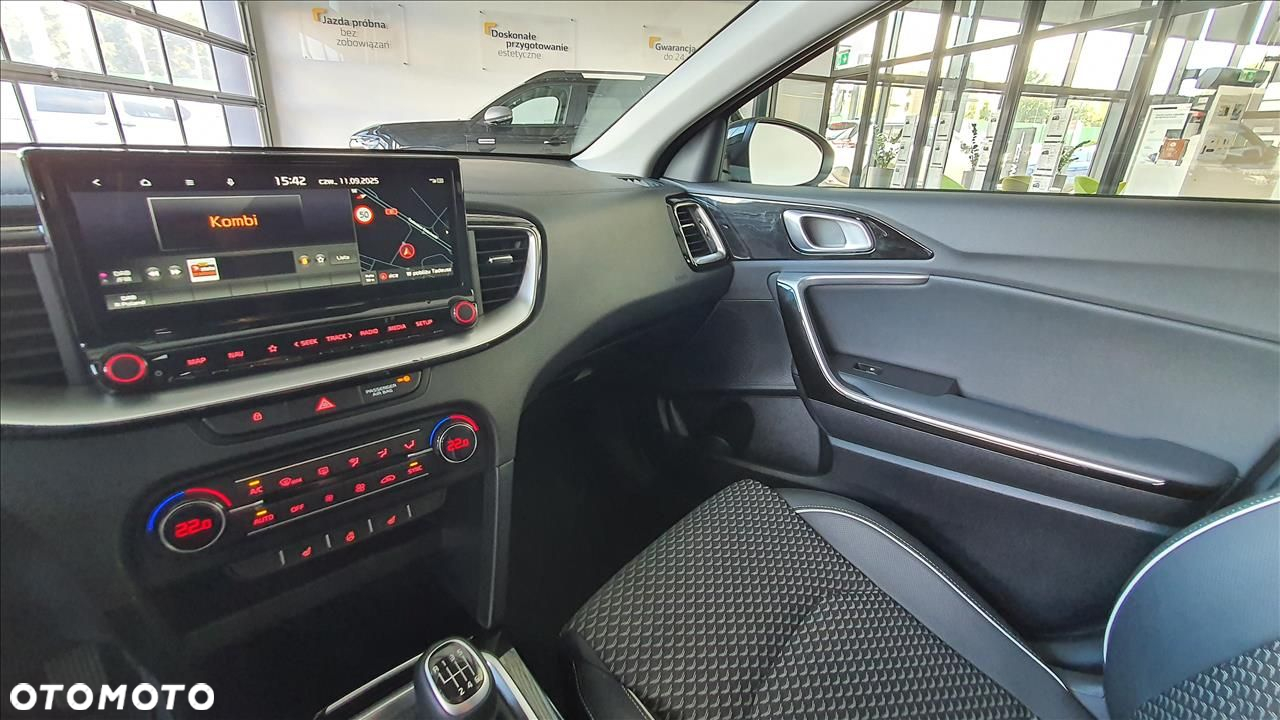 Kia Ceed 1.5 T-GDI Tribute - 19