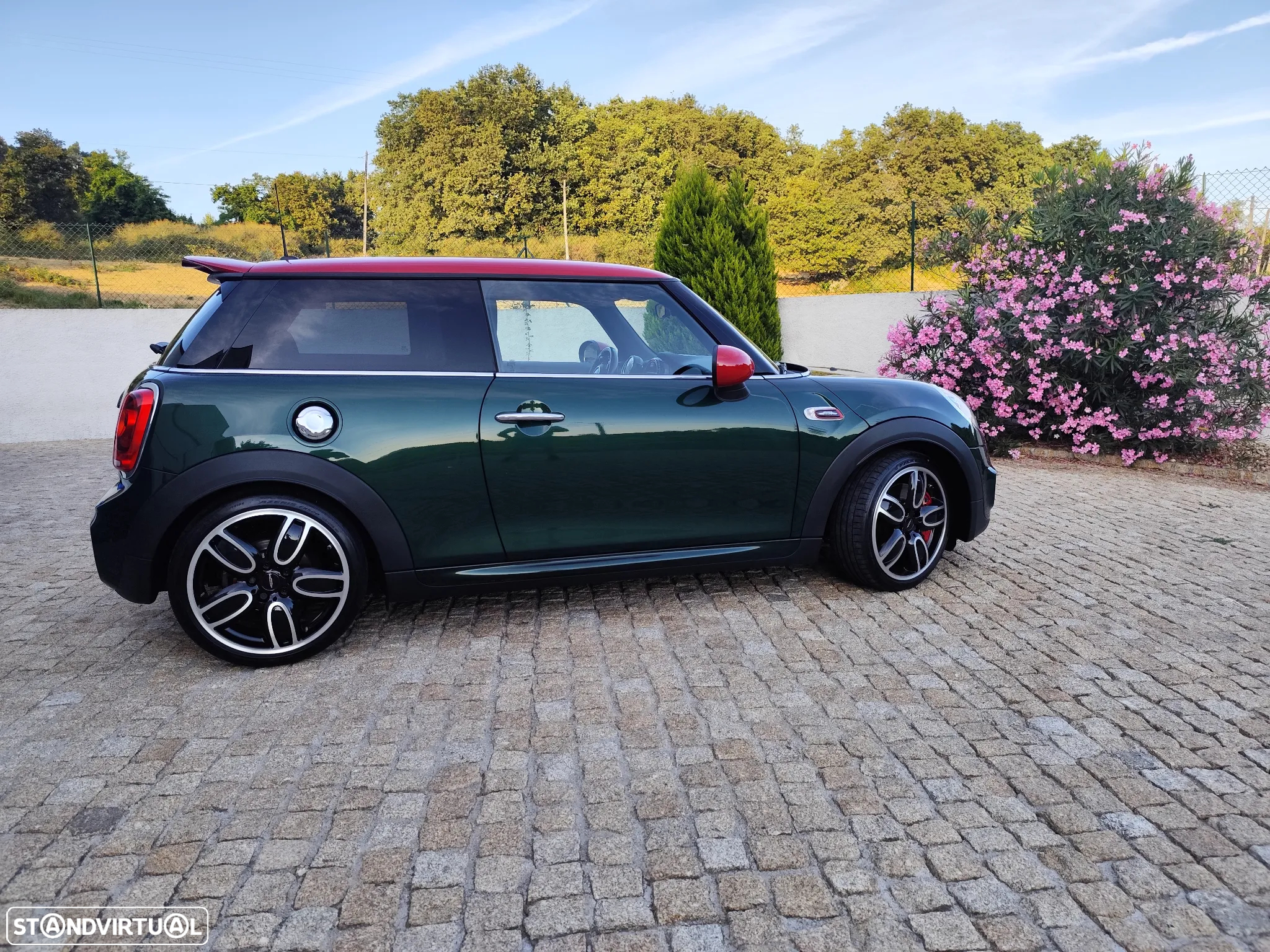 MINI 3 Portas John Cooper Works - 18