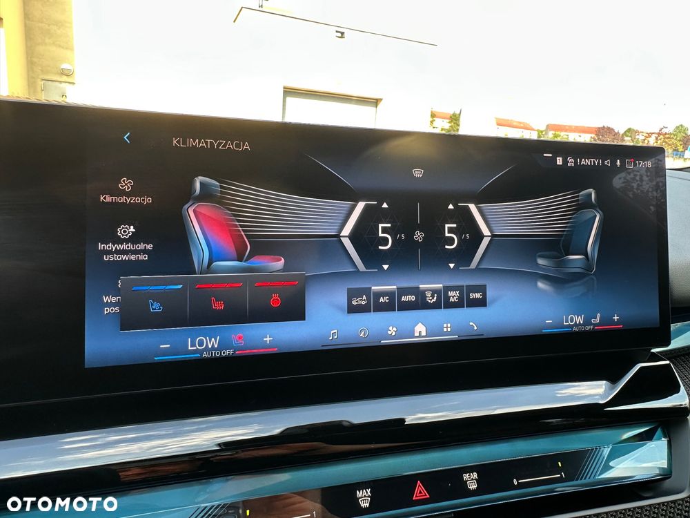 BMW Seria 5 520d xDrive mHEV - 37