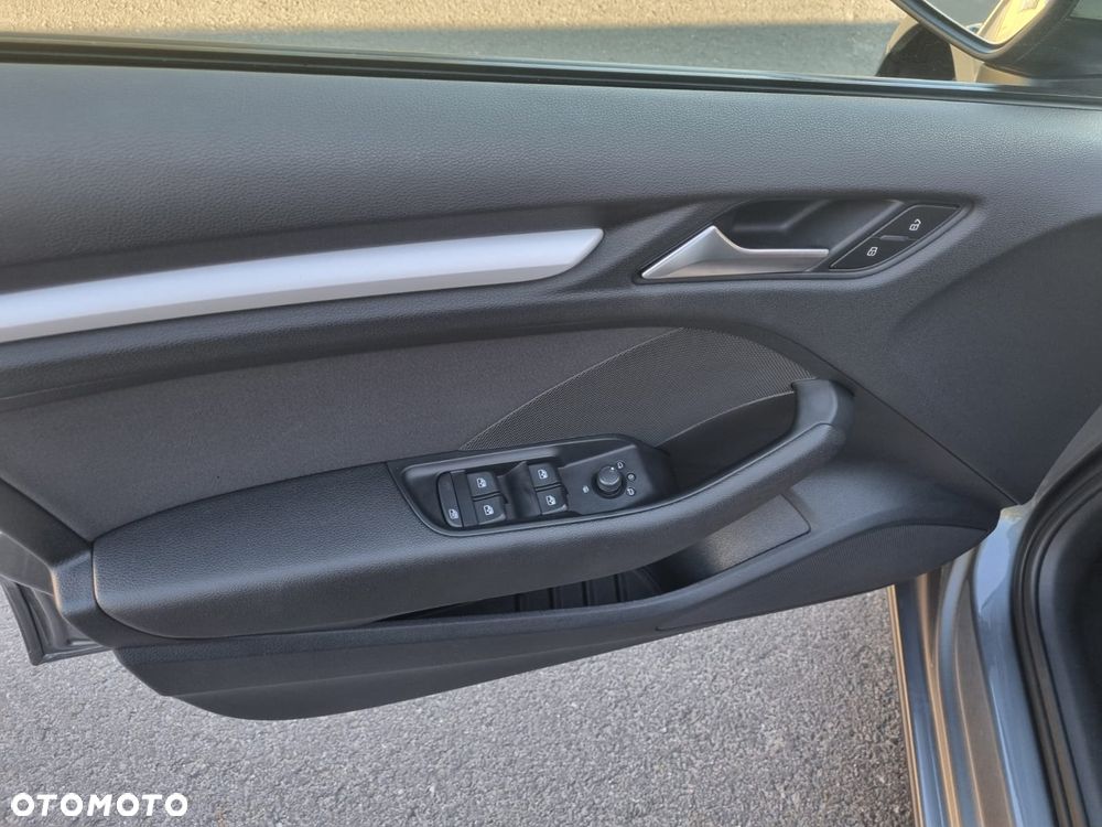 Audi A3 Sportback - 19