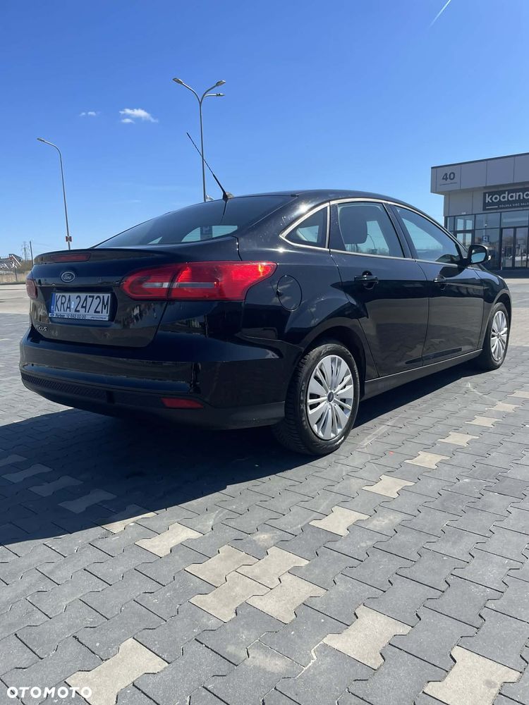 Ford Focus 1.6 Trend - 6