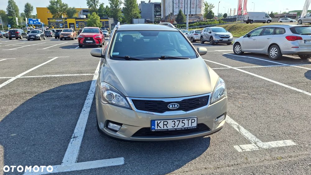 Kia Ceed - 2