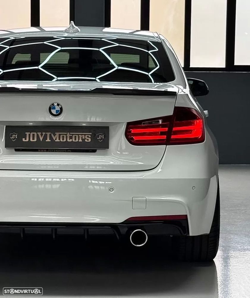 BMW 320 - 21