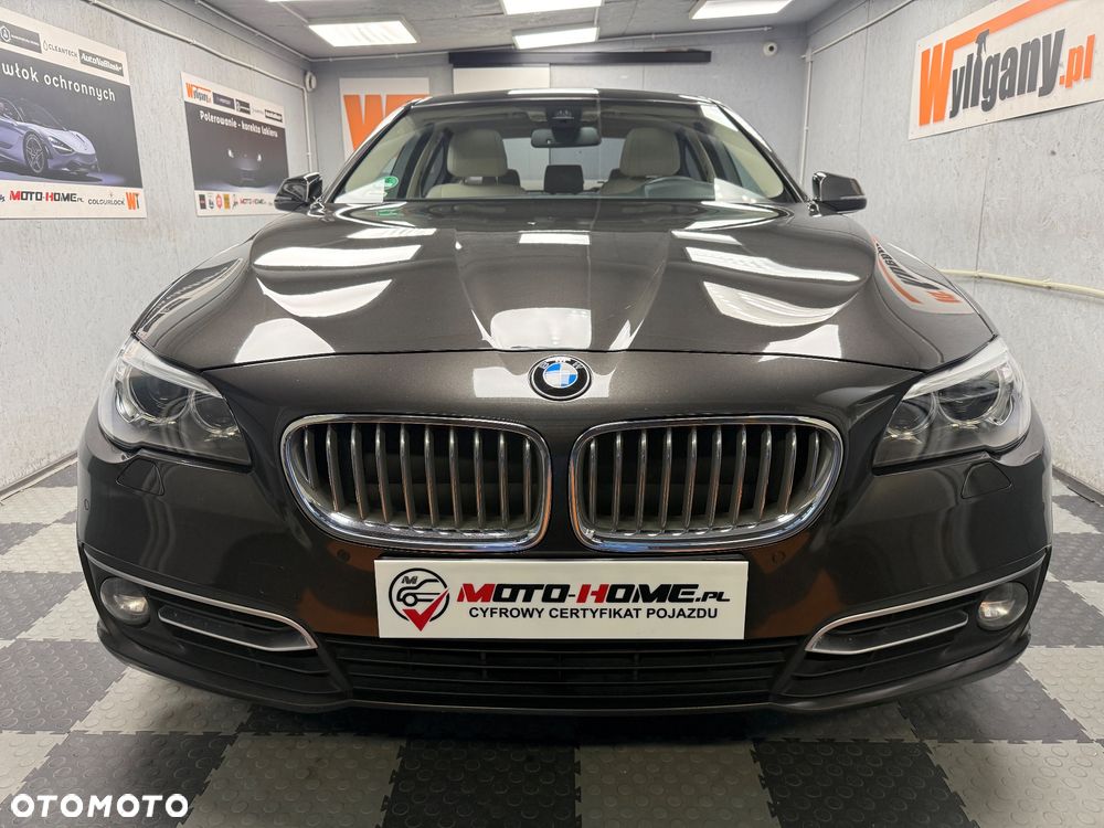 BMW Seria 5 520d xDrive Modern Line - 24