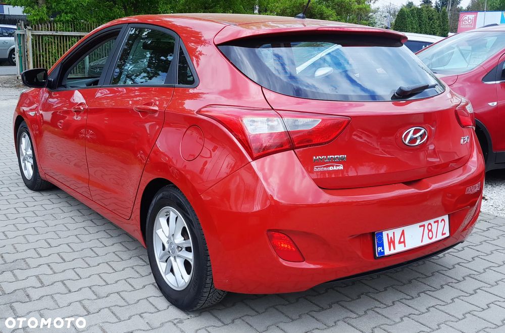 Hyundai i30 blue 1.4 Classic - 5