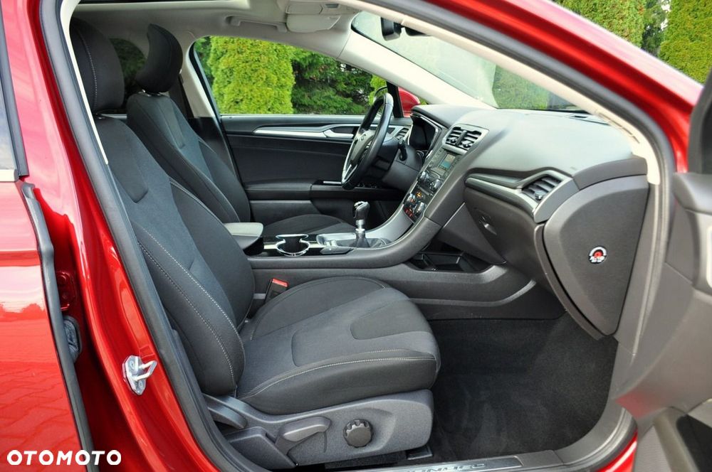 Ford Mondeo - 17