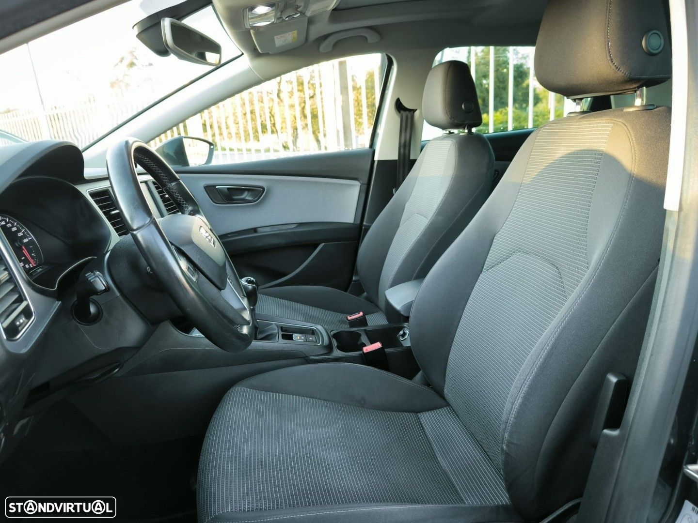 SEAT Leon 1.6 TDI Style S/S - 12