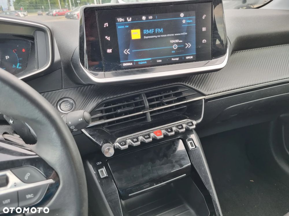 Peugeot 208 PureTech 130 EAT8 Allure Pack - 17