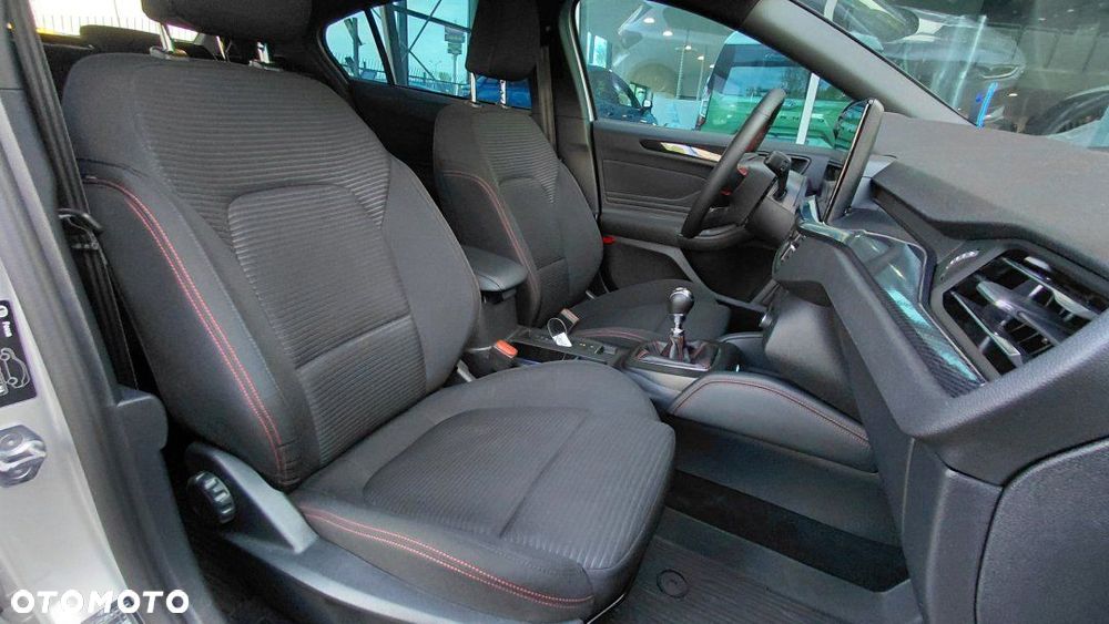 Ford Focus - 18