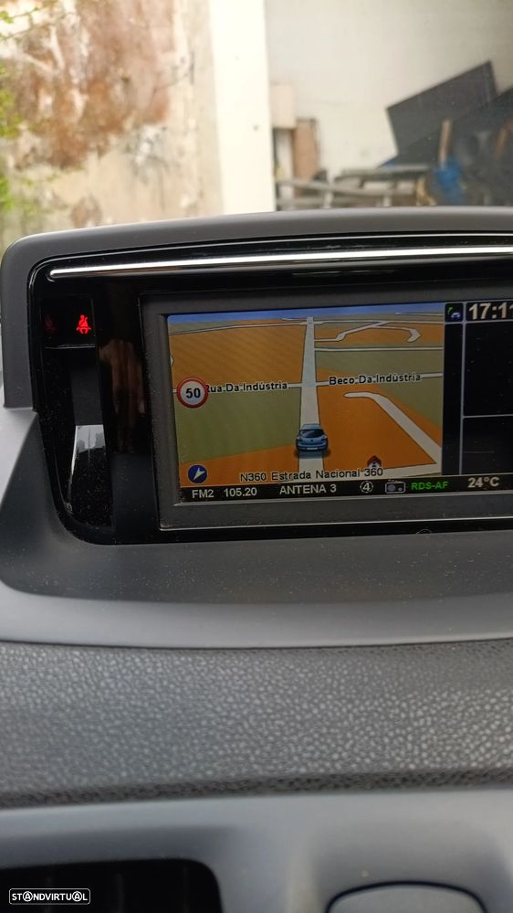 Renault Megane - 1
