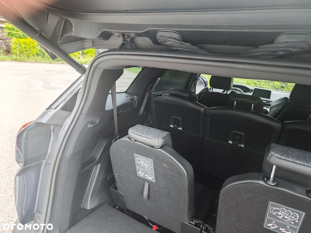 Peugeot 5008 - 15