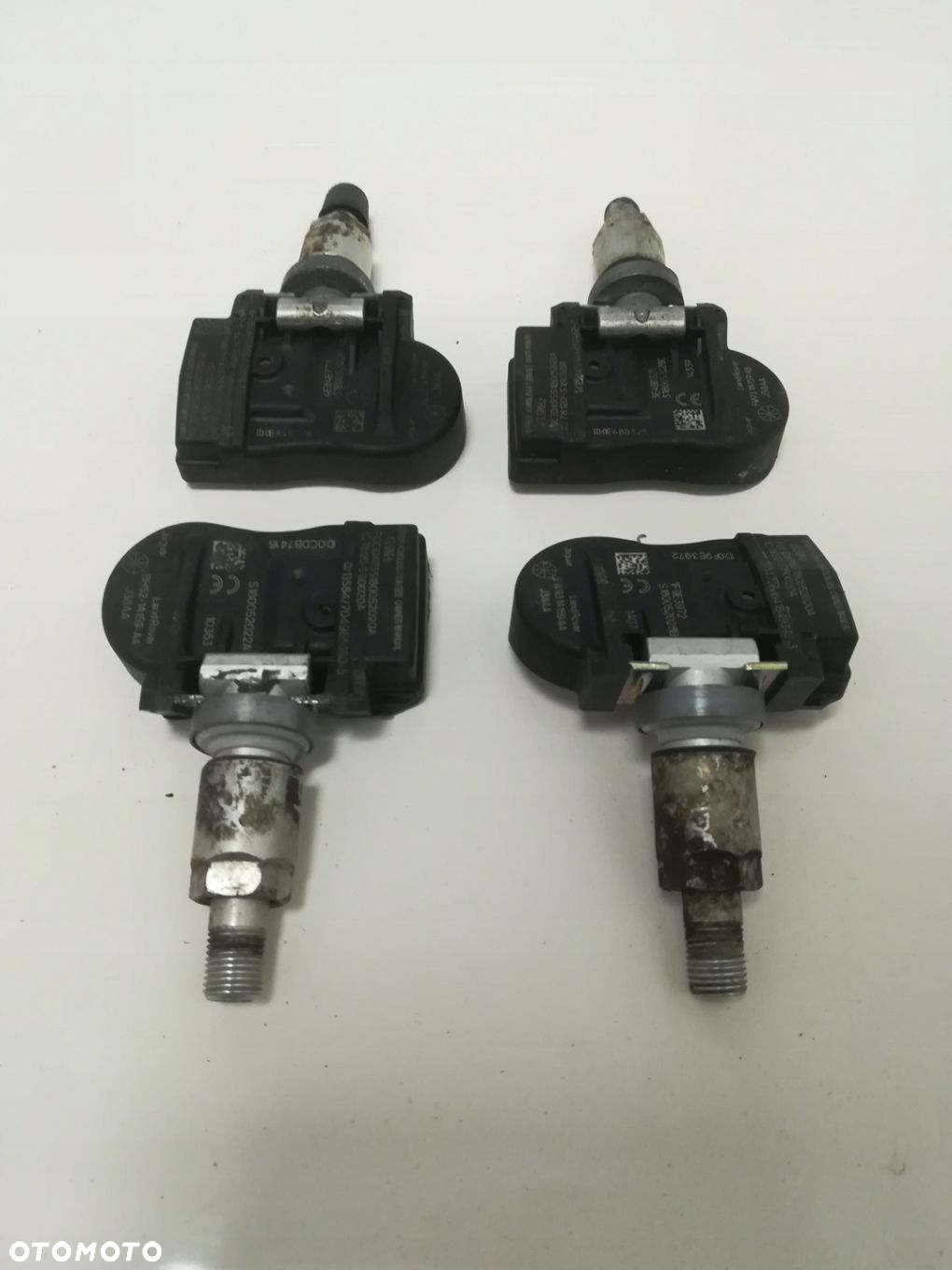 JAGUAR F-TYPE X152 XE X760 XF X260 X250 LAND ROVER DISCOVERY IV L319 SPORT L550 FREELANDER L359 RANGE ROVER EVOQUE L538 SPORT L320 VOGUE L322 CZUJNIK CIŚNIENIA OPON TPMS 433 KOMPLET 4 SZTUKI ORYGINAŁ - 2
