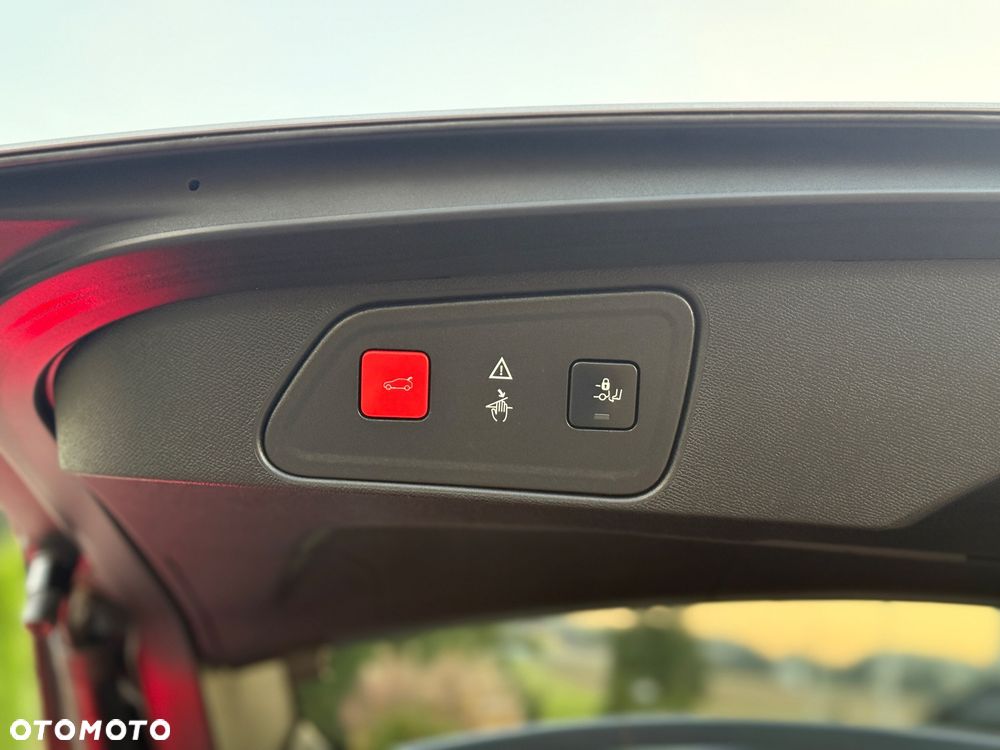 Peugeot 3008 BlueHDi 120 EAT6 Stop & Start Business Line - 14