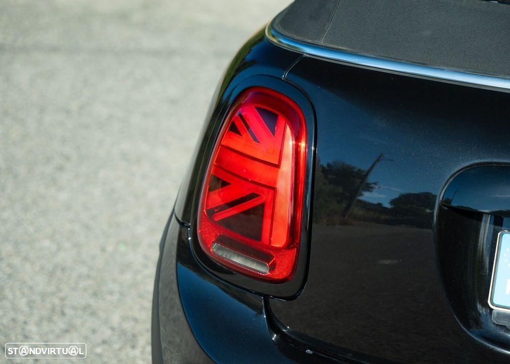 MINI Cabrio John Cooper Works Auto Desportiva - 24