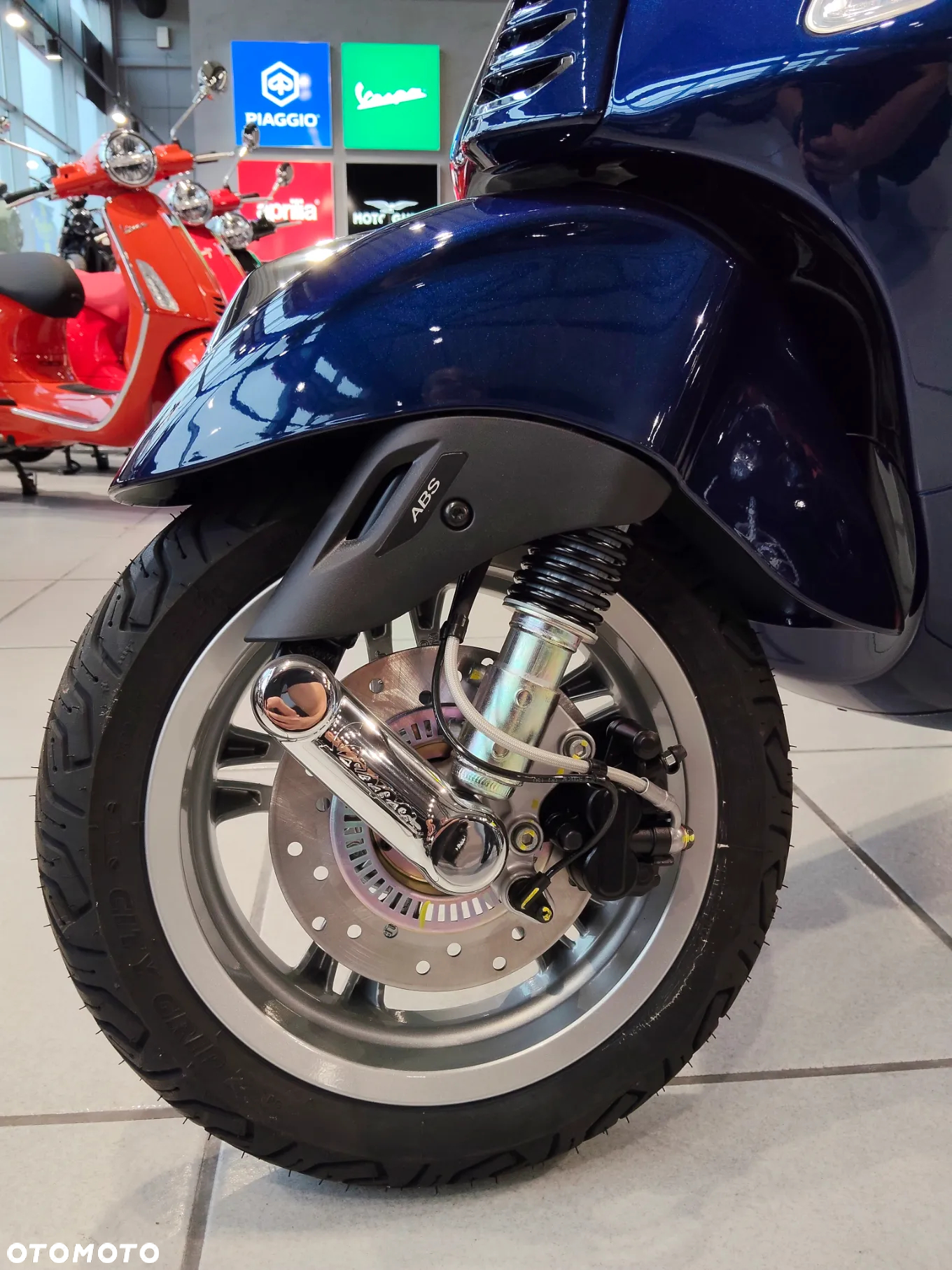 Vespa Primavera - 12
