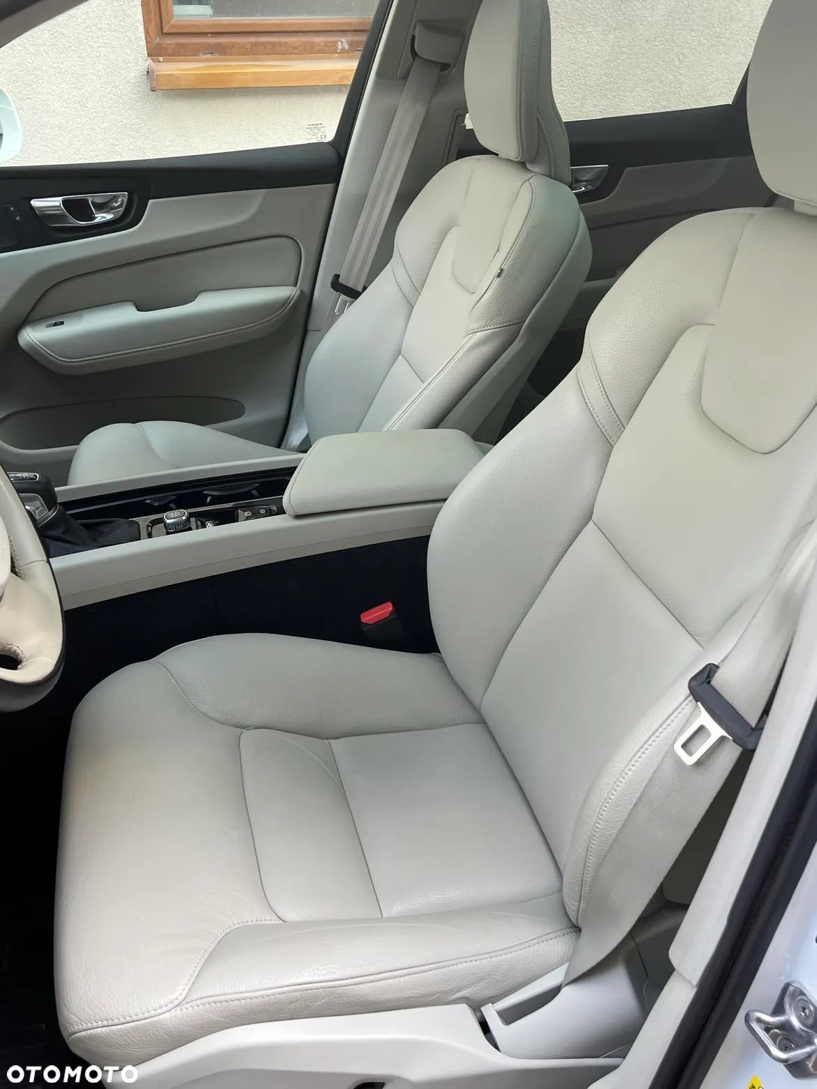 Volvo XC 60 T5 AWD Momentum - 6