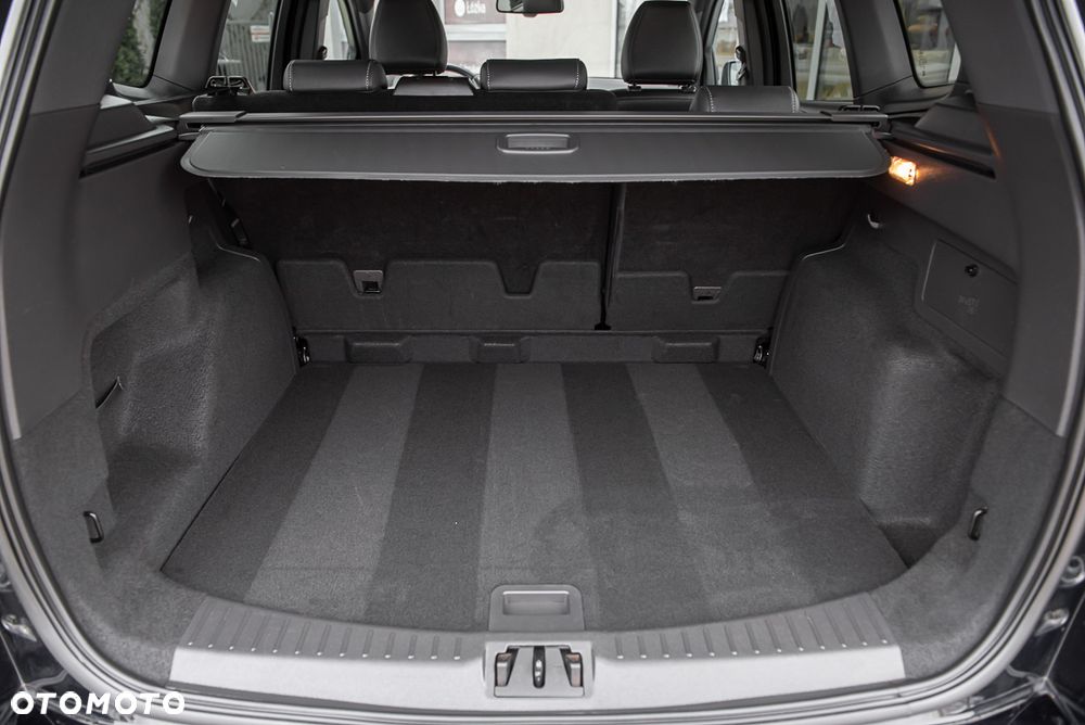 Ford Kuga 1.5 EcoBoost FWD ST-Line ASS - 29
