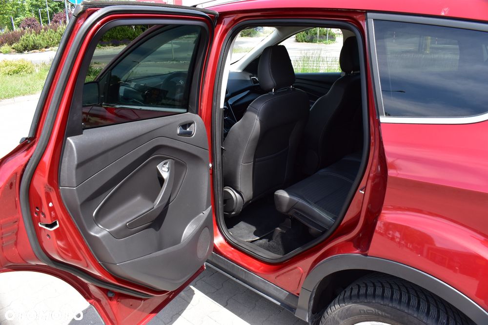 Ford Kuga 2.0 TDCi AWD Titanium - 12
