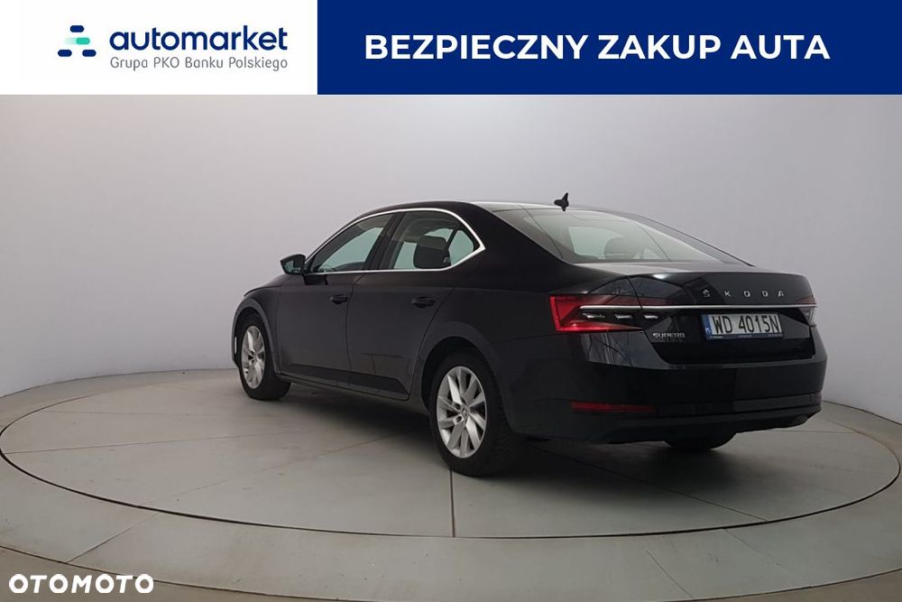 Skoda Superb 2.0 TDI Ambition DSG - 5