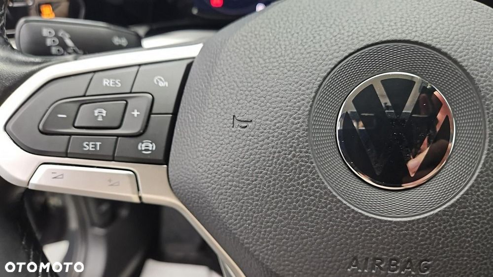 Volkswagen Golf - 17